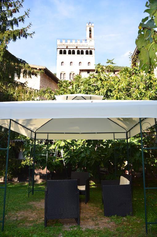 グッビオ Residenza Di Via Piccardi Bed & Breakfast エクステリア 写真