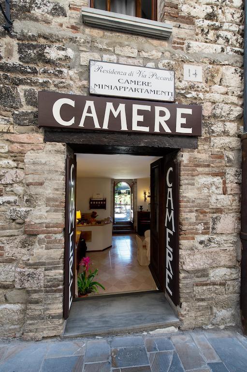 グッビオ Residenza Di Via Piccardi Bed & Breakfast エクステリア 写真